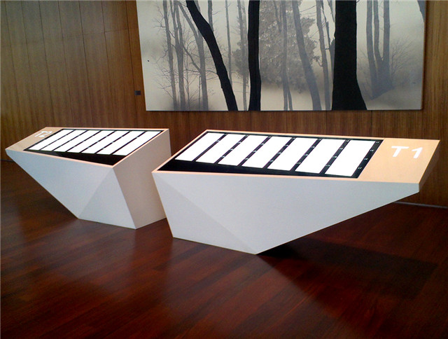 奔流標(biāo)識(shí)寫字樓宣傳欄 奔流標(biāo)識(shí)寫字樓宣傳欄