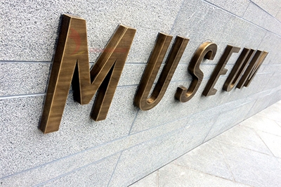 絲印標(biāo)牌的工藝流程 絲印標(biāo)牌的工藝流程