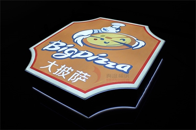 LED拉布燈箱的鼓起及拉布燈箱的特征