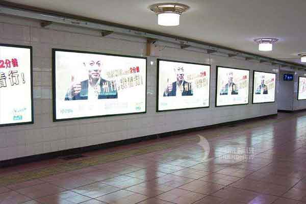 廣告燈箱 廣告燈箱