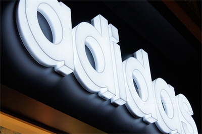 通體發光字的工藝